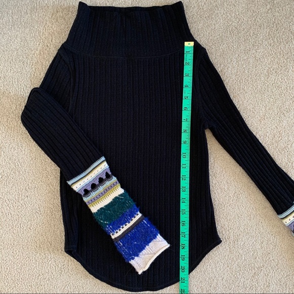 Free People turtleneck - Picture 5 of 9